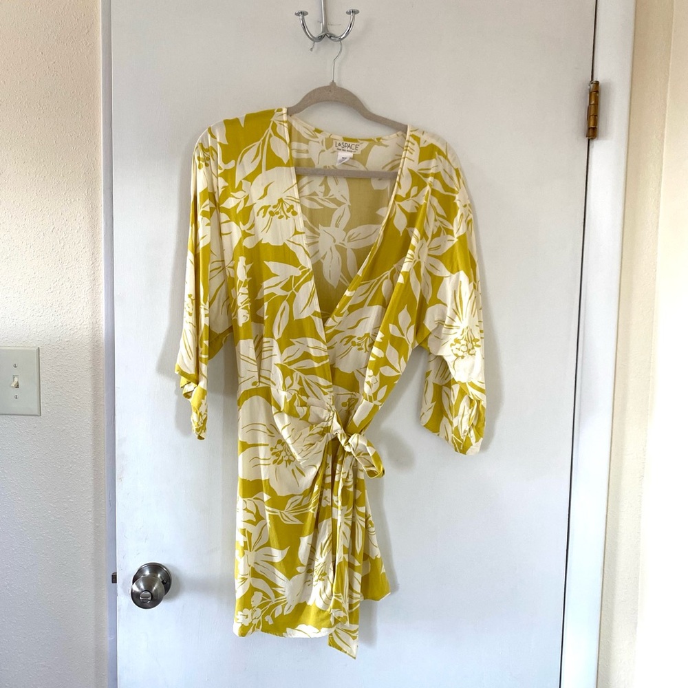 L*Space Yellow and White Floral Cover-Up - Picture 2 of 4